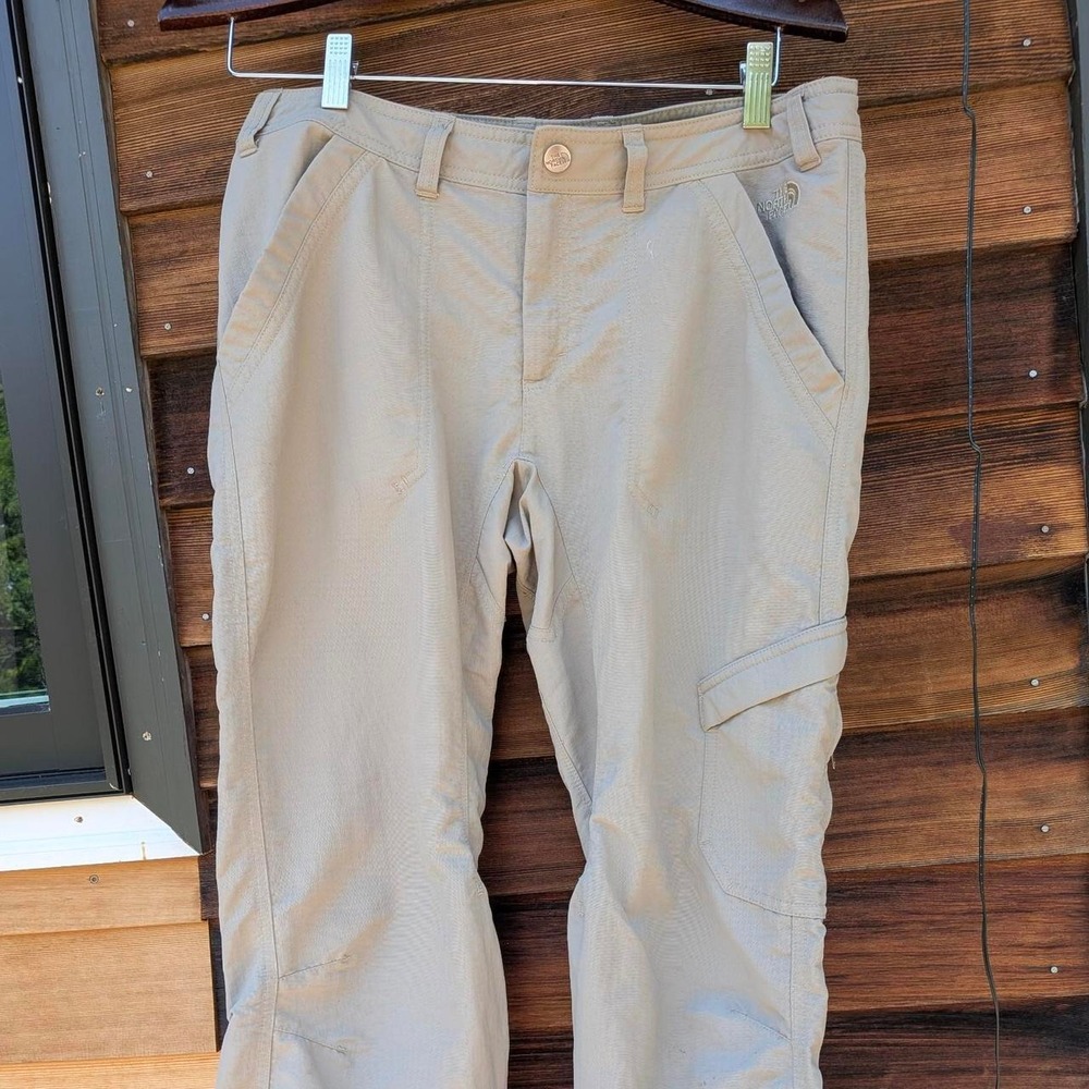 North Face Arra Capri hiking climbing pants size 8